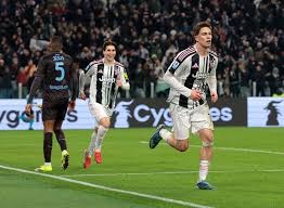 日职乙半场：新井一耀、山本隼大破门，长崎成功丸1-1水户蜀葵